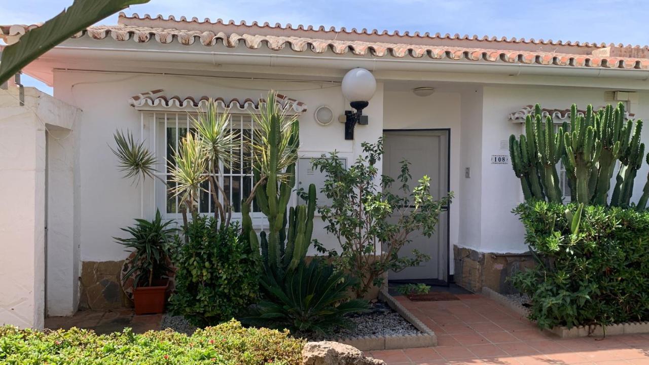 Villa Beach Bungalow à Málaga Extérieur photo