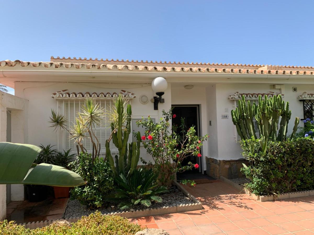 Villa Beach Bungalow à Málaga Extérieur photo